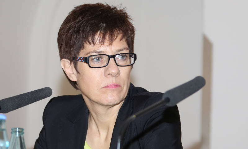 Derzeitige Amtsinhaberin: Annegret Kramp-Karrenbauer (CDU)